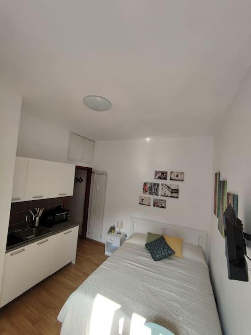Monolocale New: Torino Centro Apartment Luaran gambar