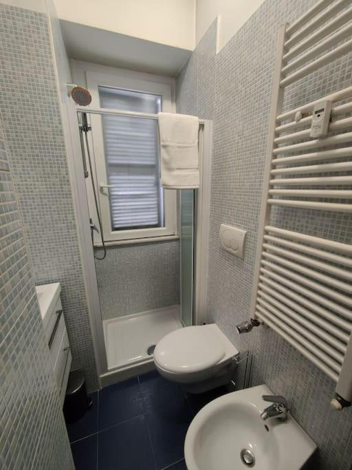 Monolocale New: Torino Centro Apartment Luaran gambar